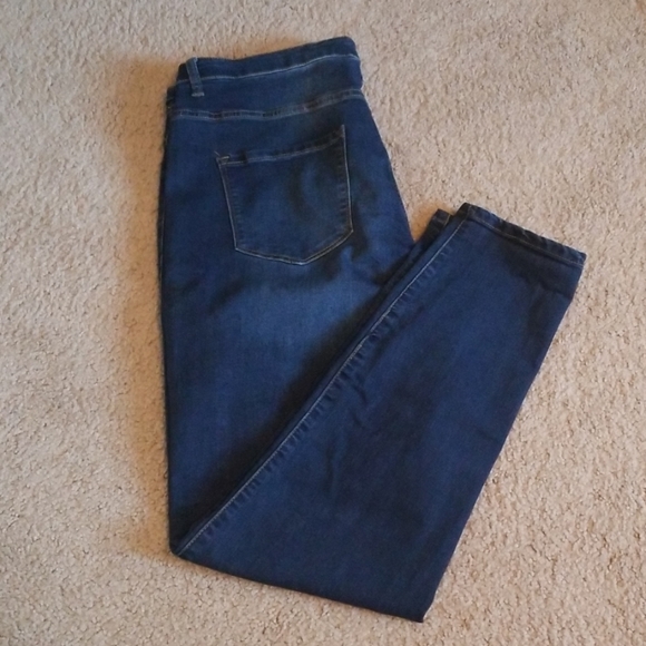 Fashion Nova Denim - Fashion Nova Jeggings